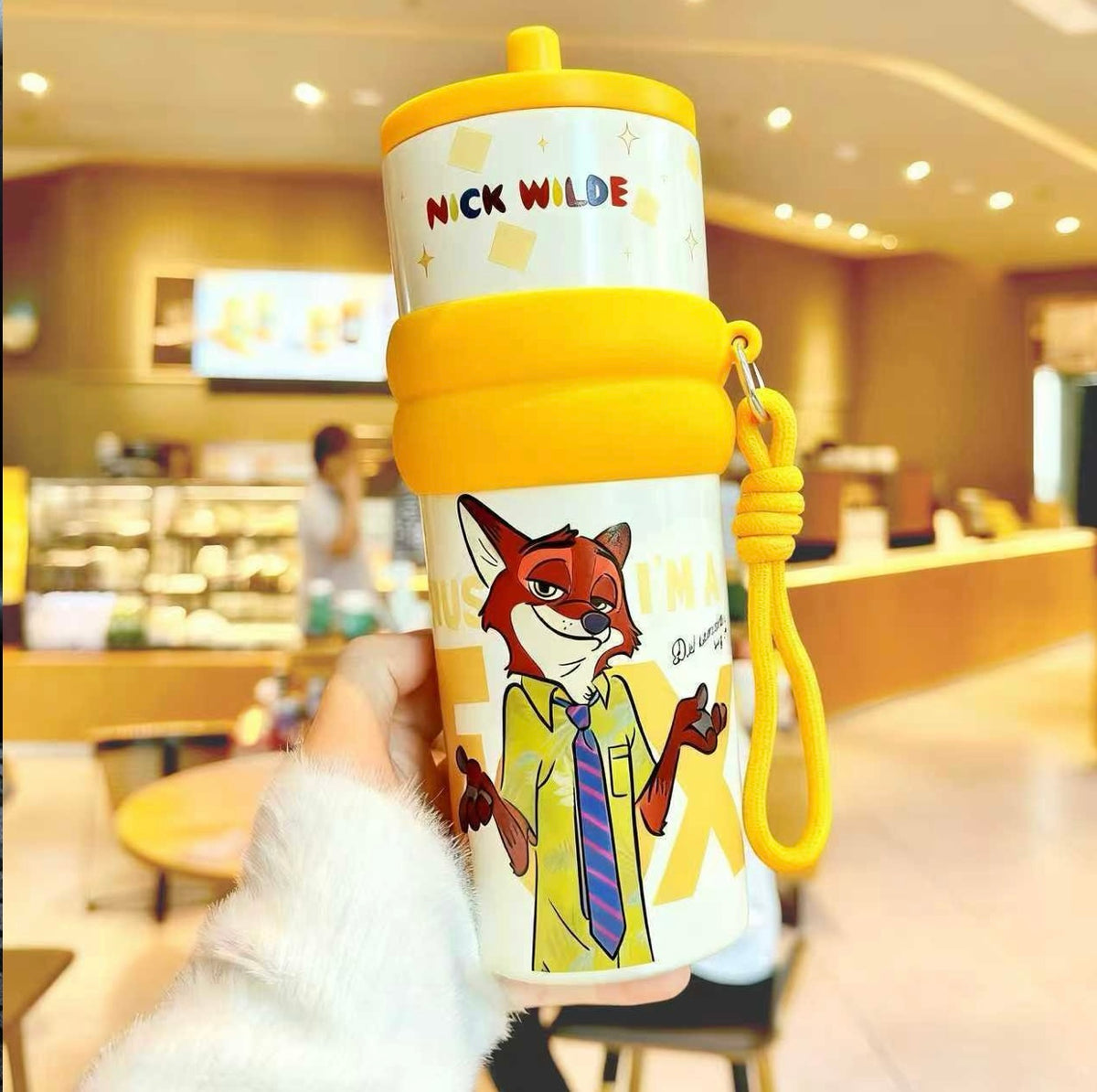 Gourde Isotherme Inox avec paille et dragonne 710 ml – Motifs illustrés